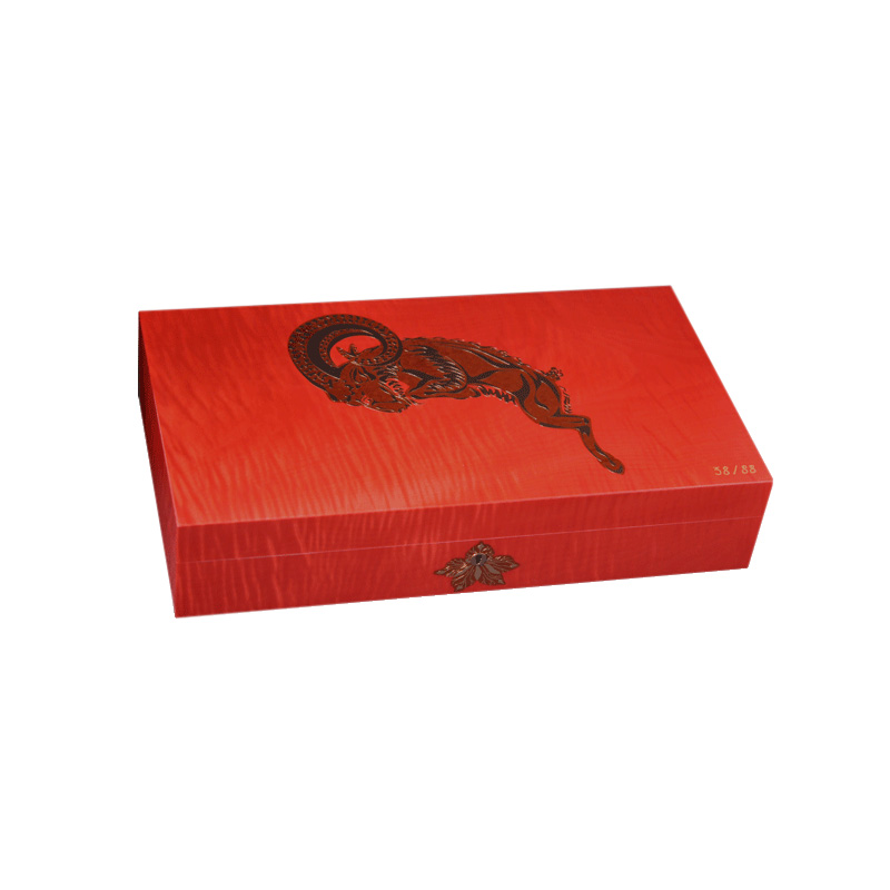 Humidor-Elie_Bleu-Belier_Rouge-110-Cigarpassion-01_br_backup_br_backup.jpg