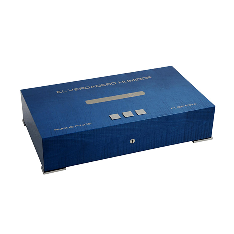 Humidor-Elie_Bleu-Nouvelle_Medaille-Bleu-110-Cigarpassion-01_br_backup.jpg