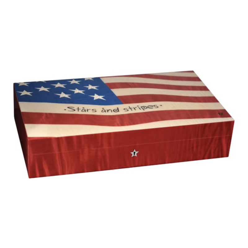 Humidor-Stars-Stripes-Flag-110-cigares-01_br_backup.jpg